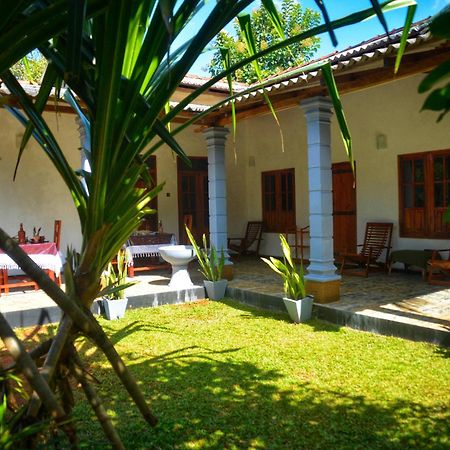 Tropical Garden Homestay Pidurangala Сигирия Екстериор снимка