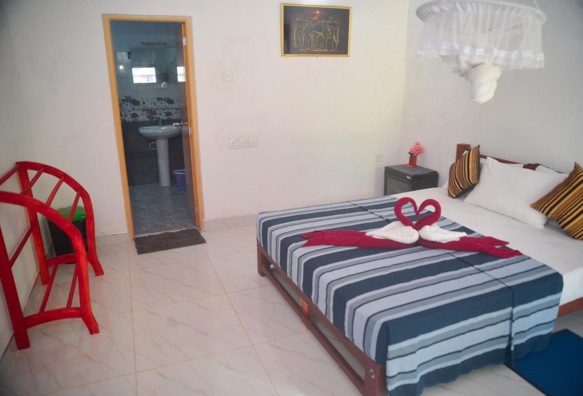 Tropical Garden Homestay Pidurangala Сигирия Екстериор снимка